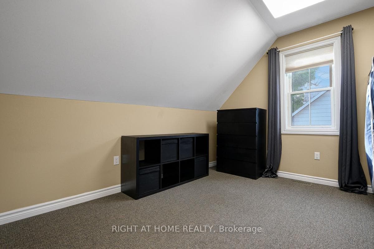 3698 Carp Road photo 22