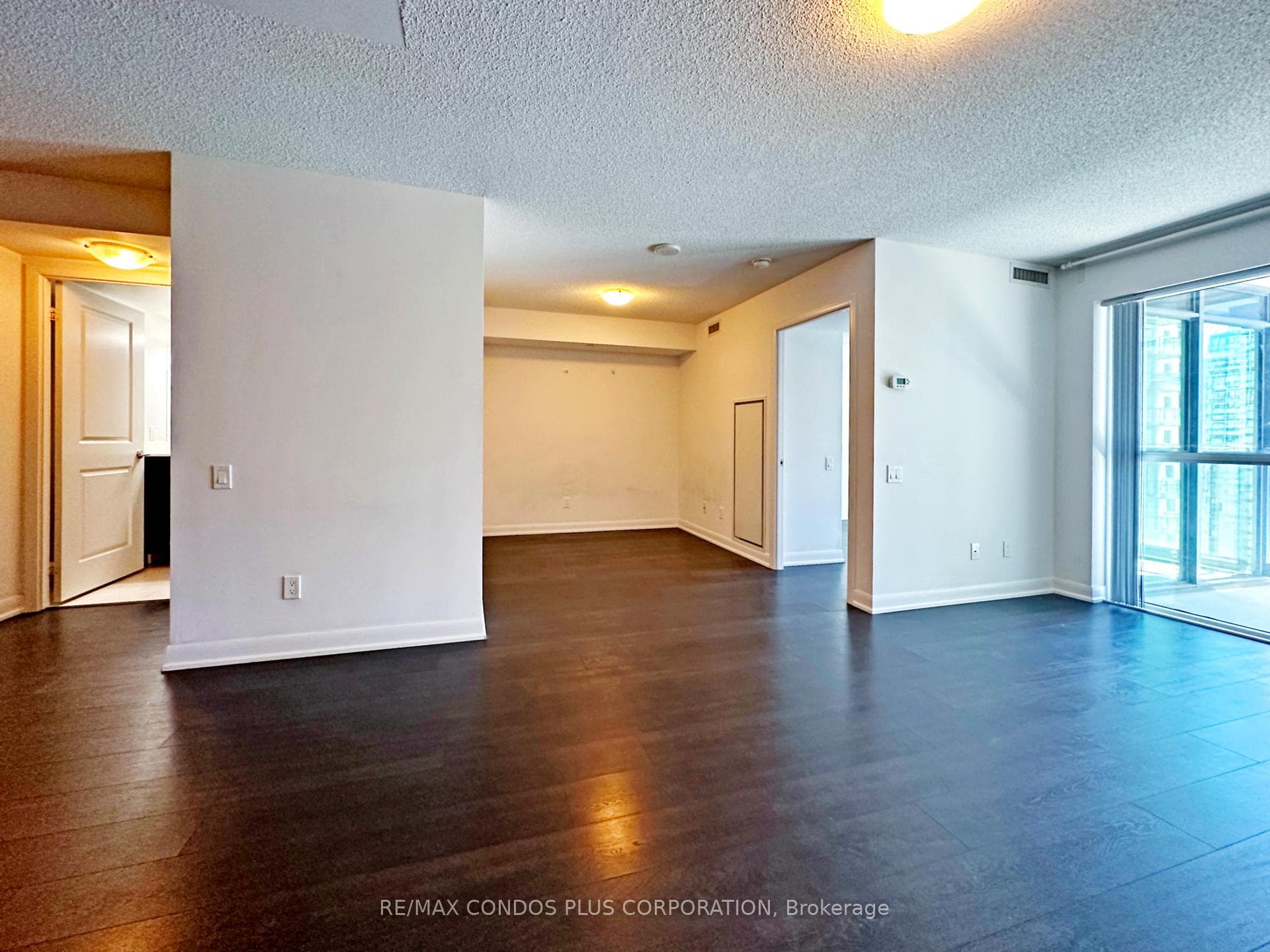 5168 Yonge Street Unit 1901 photo 10