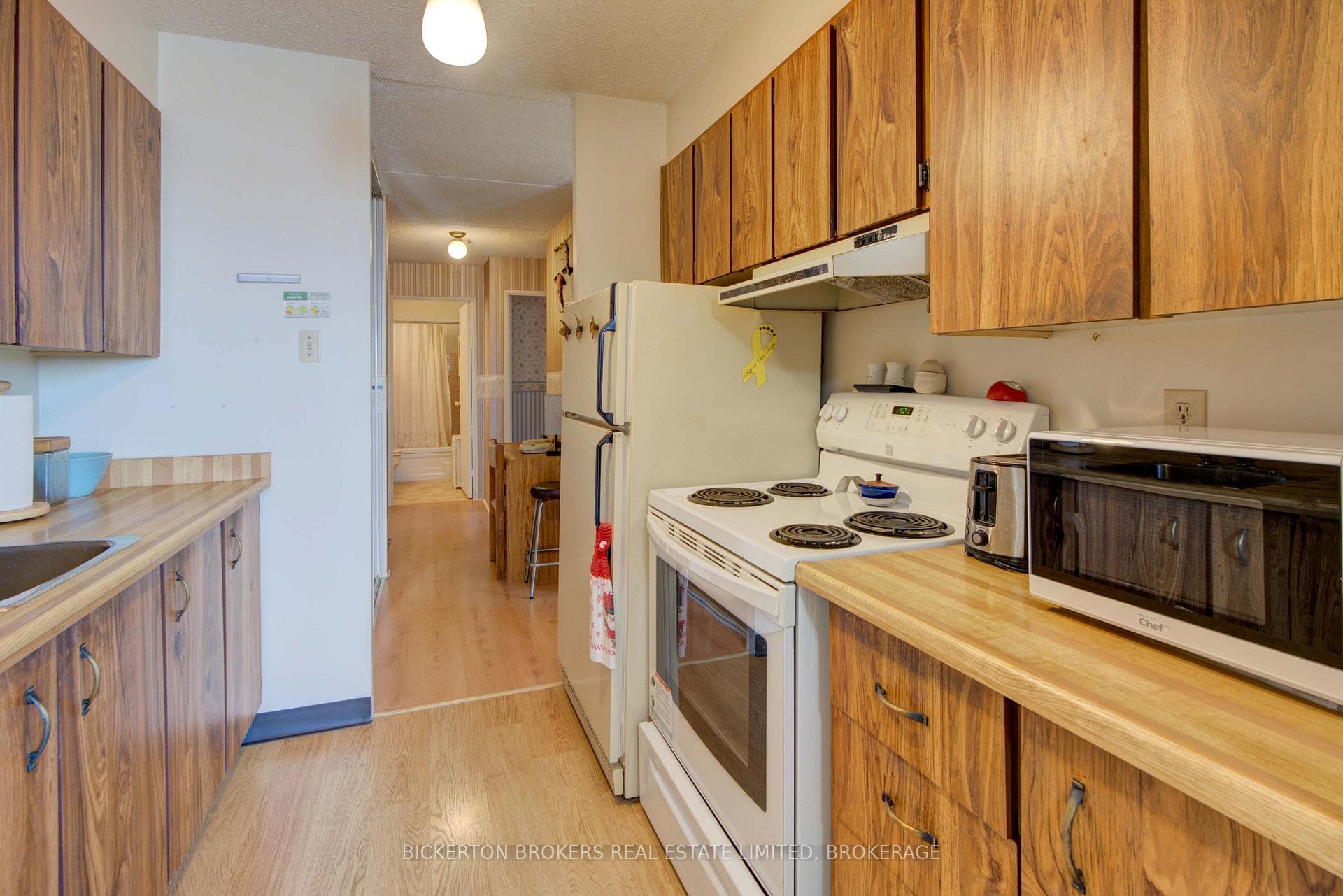 610 William Street Unit 406 photo 8