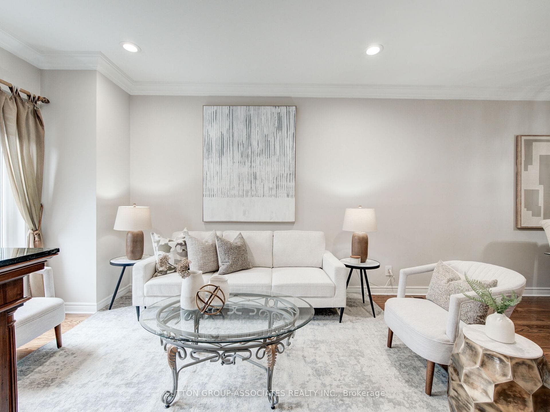 68 Hook Avenue photo 5