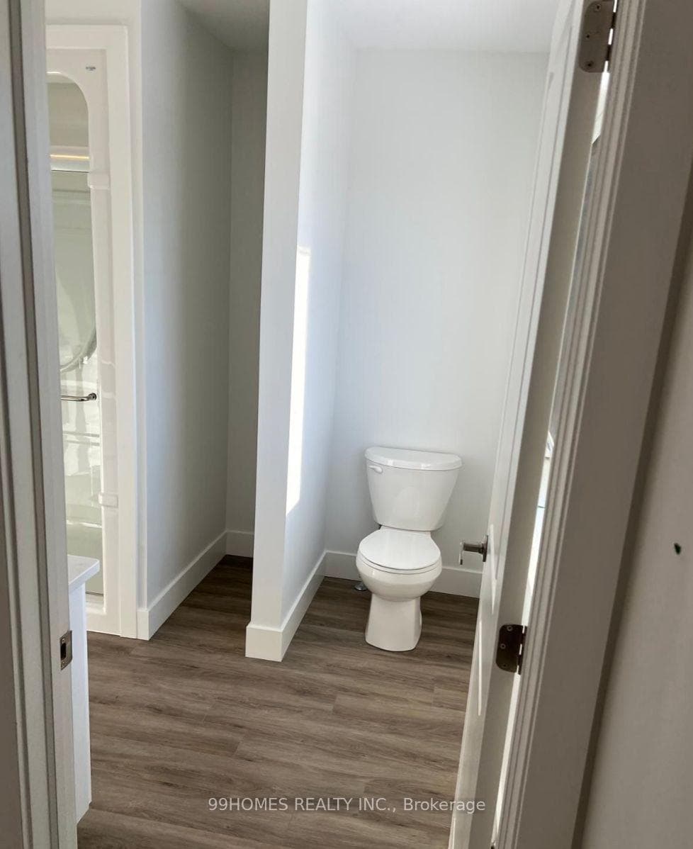 3635 Southbridge Avenue Unit 13 photo 23