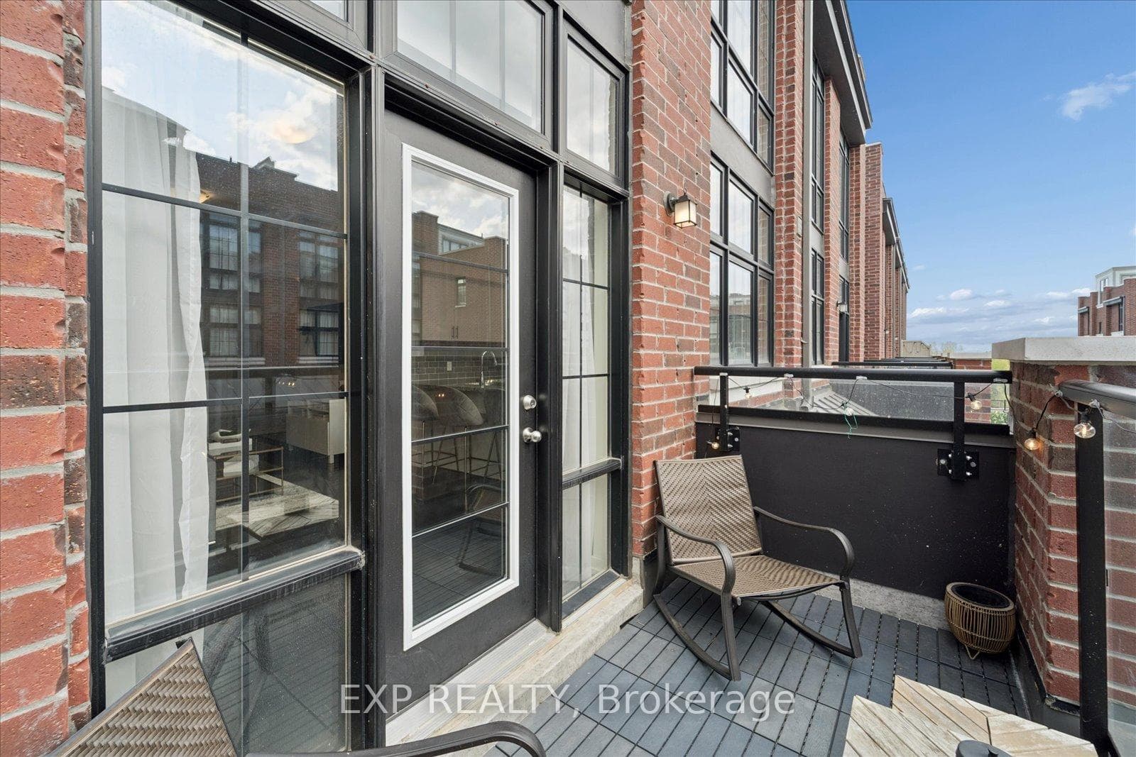 15 Whitaker Way Unit 322 photo 8