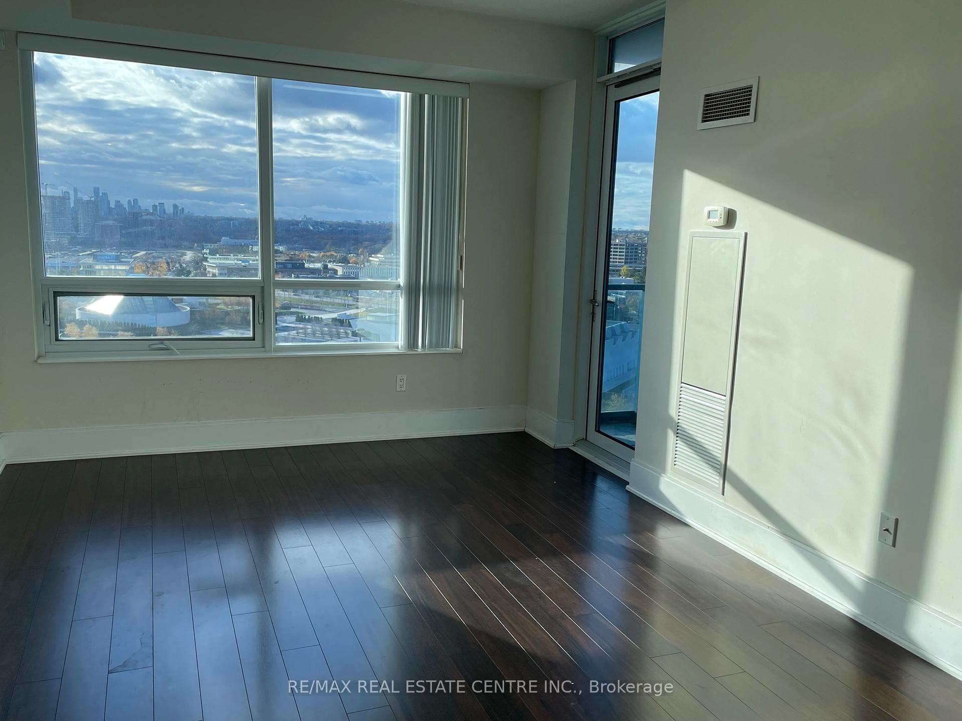 181 Wynford Drive Unit 1806 photo 7