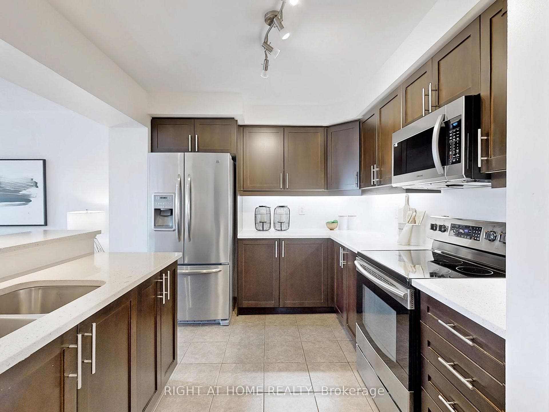 477 Dalhousie Gate photo 15