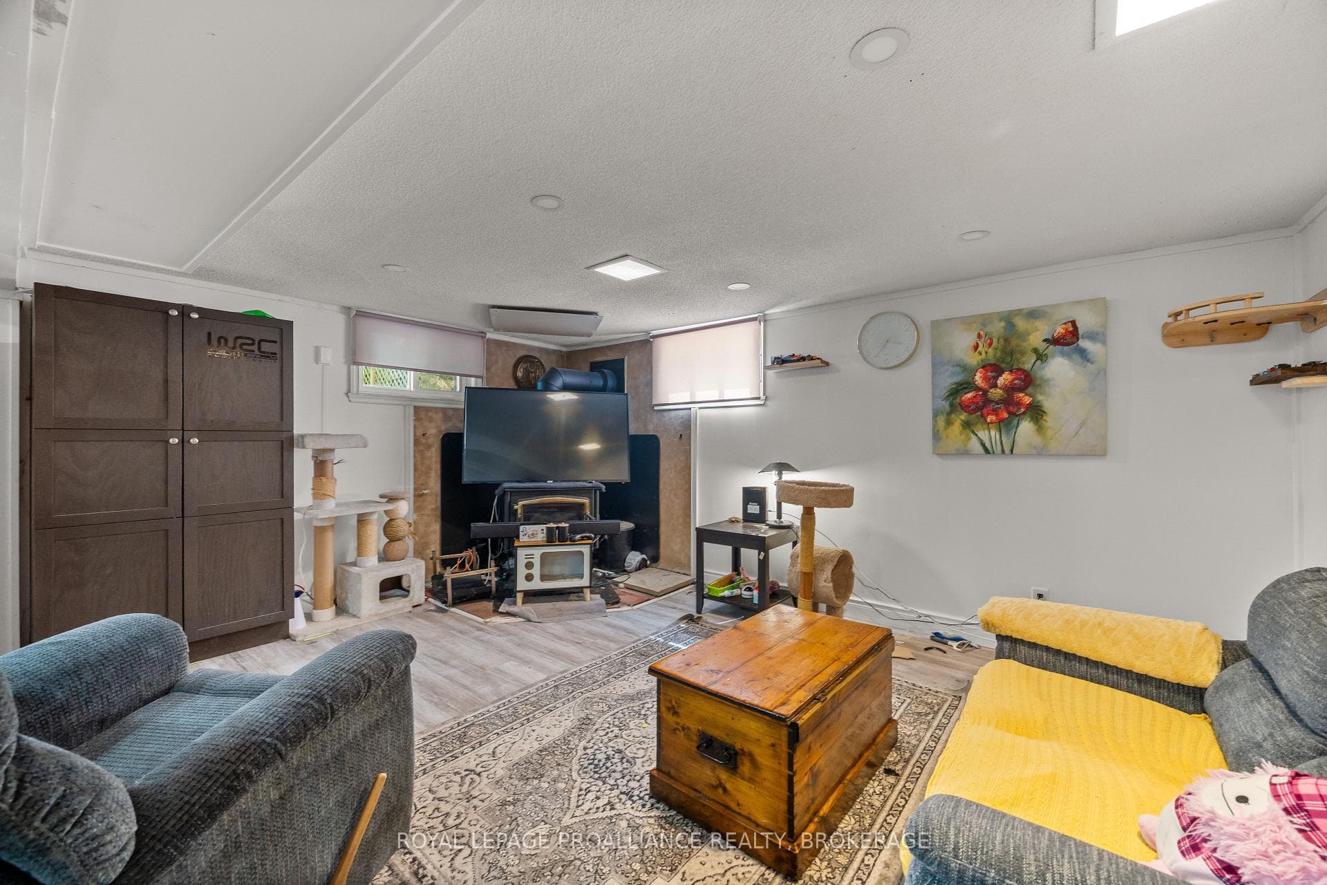 260 Elmwood Street photo 22