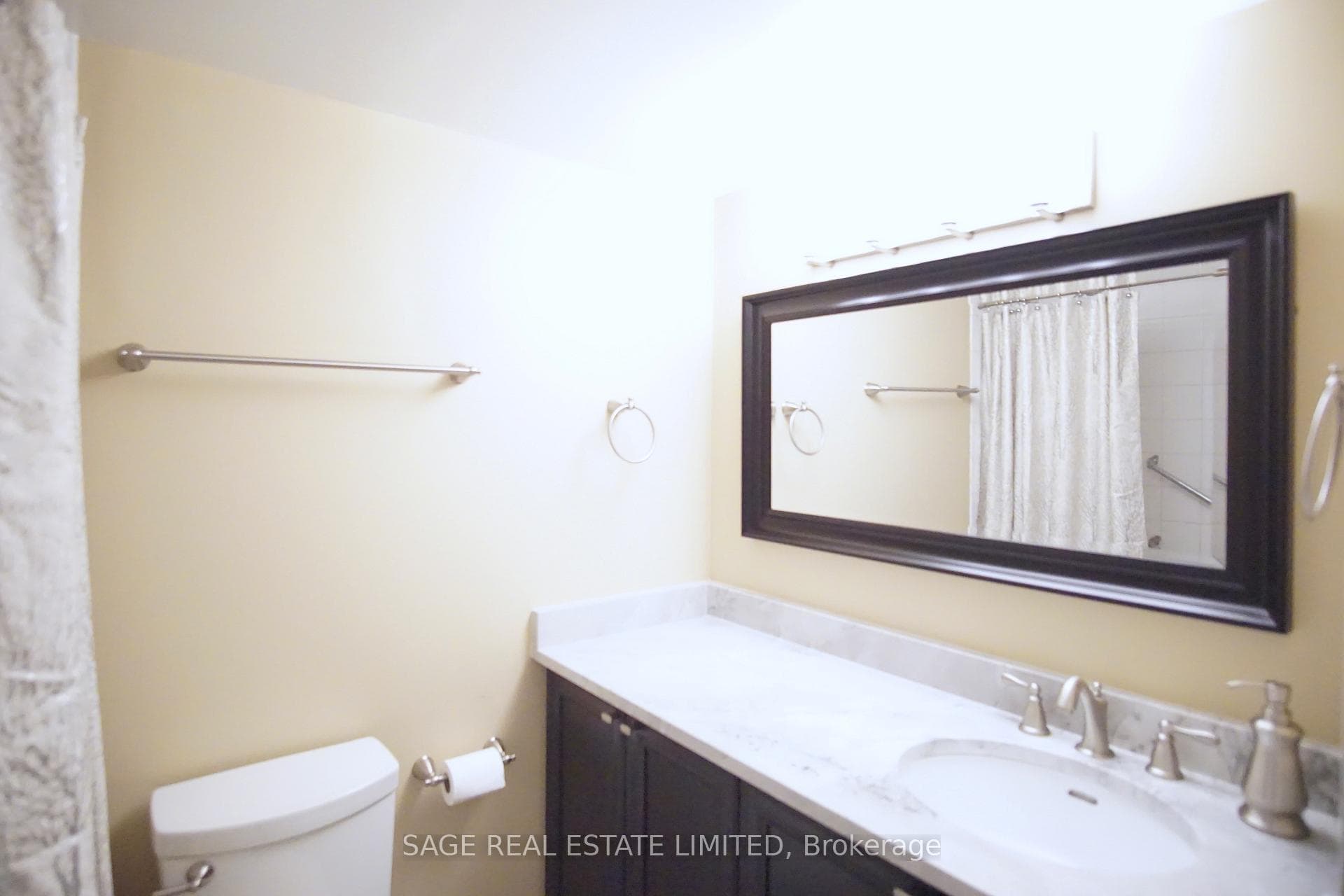 47 St Clair Avenue Unit 801 photo 18
