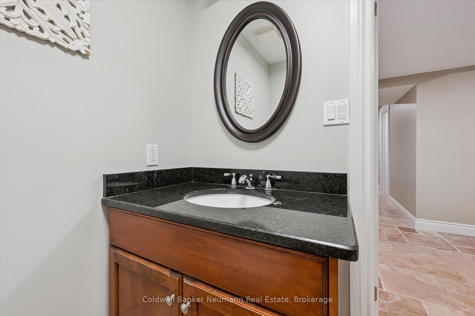 1564 Mannheim Road photo 47