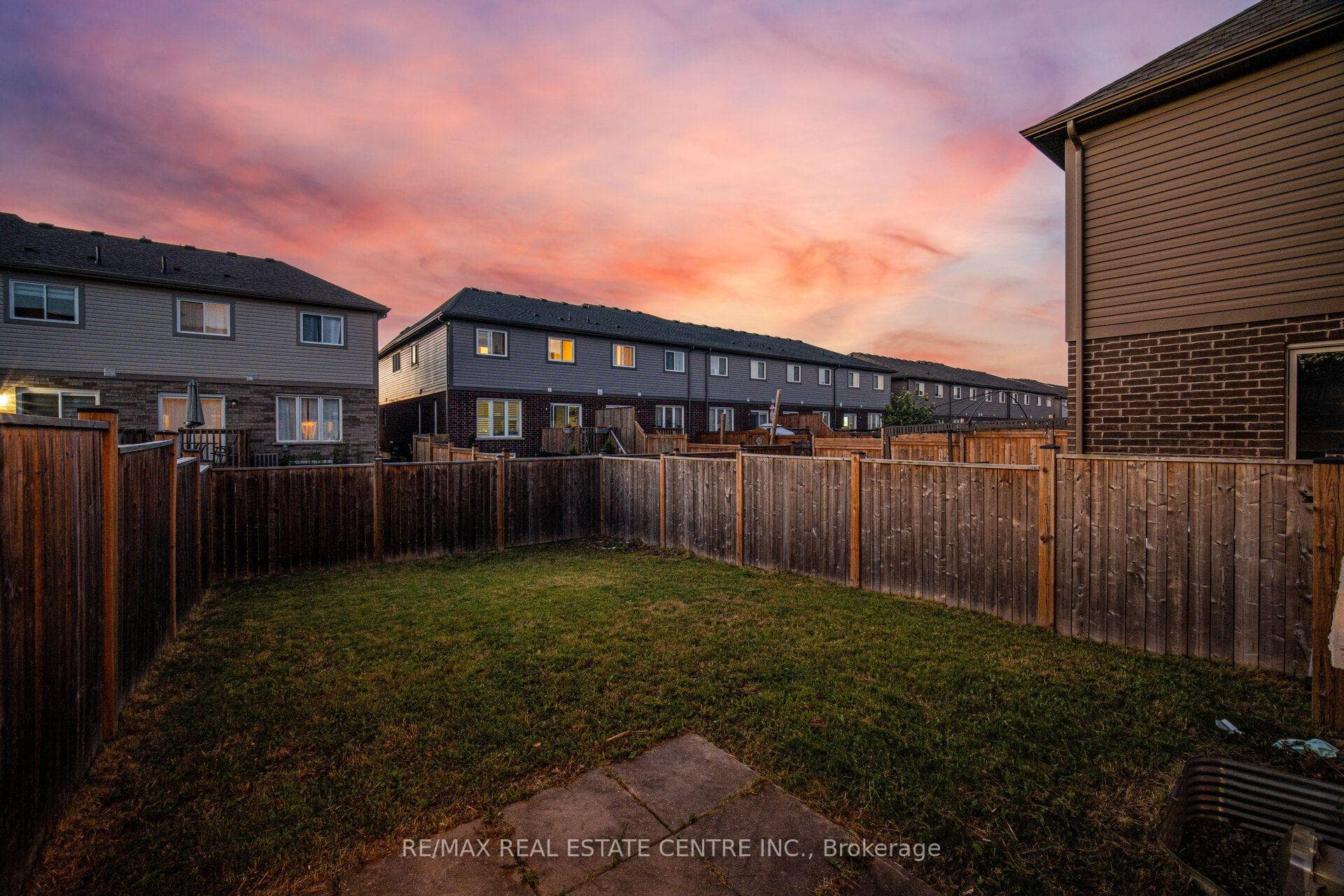 206 HERON Street photo 45