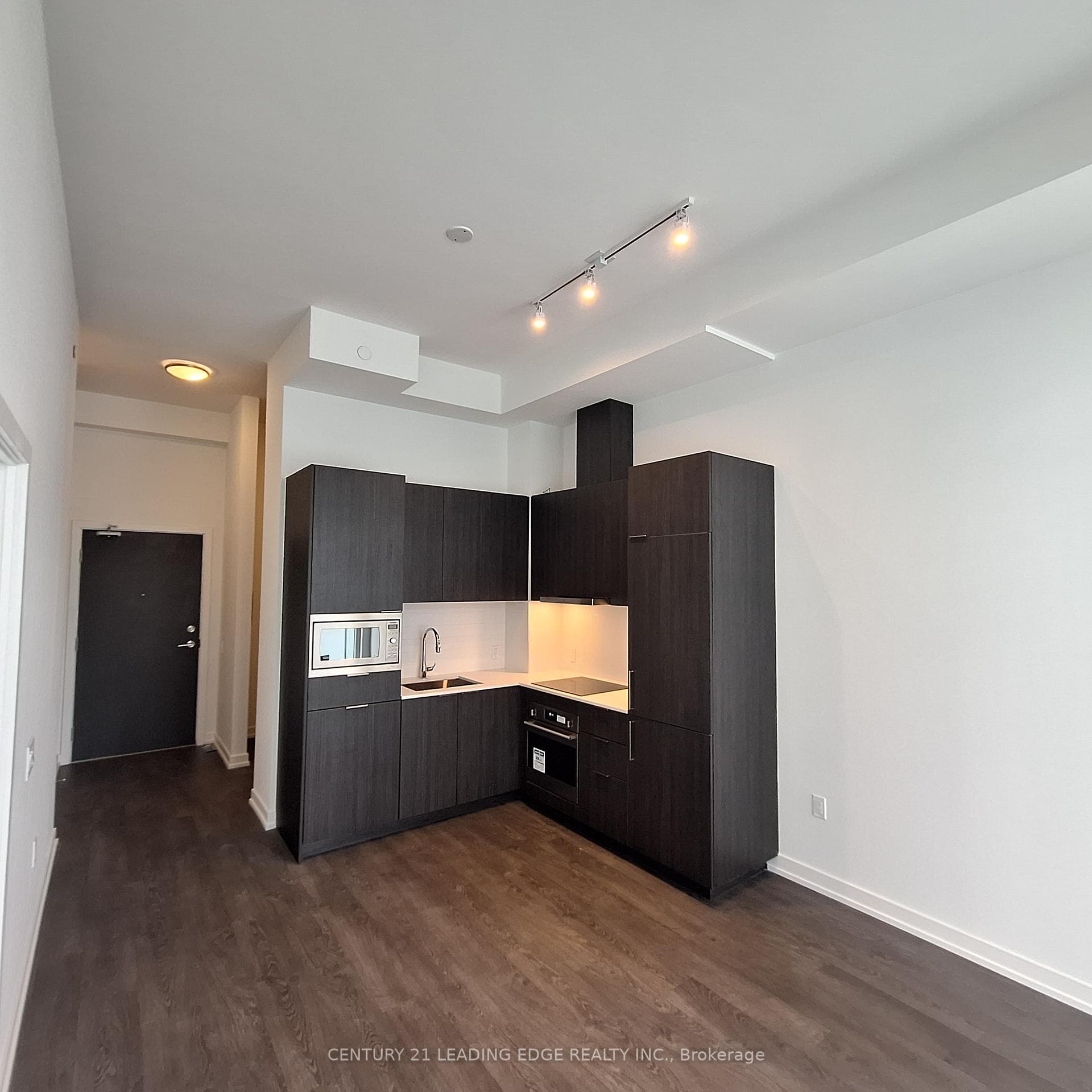 8 Olympic Garden Drive Unit S902 photo 11