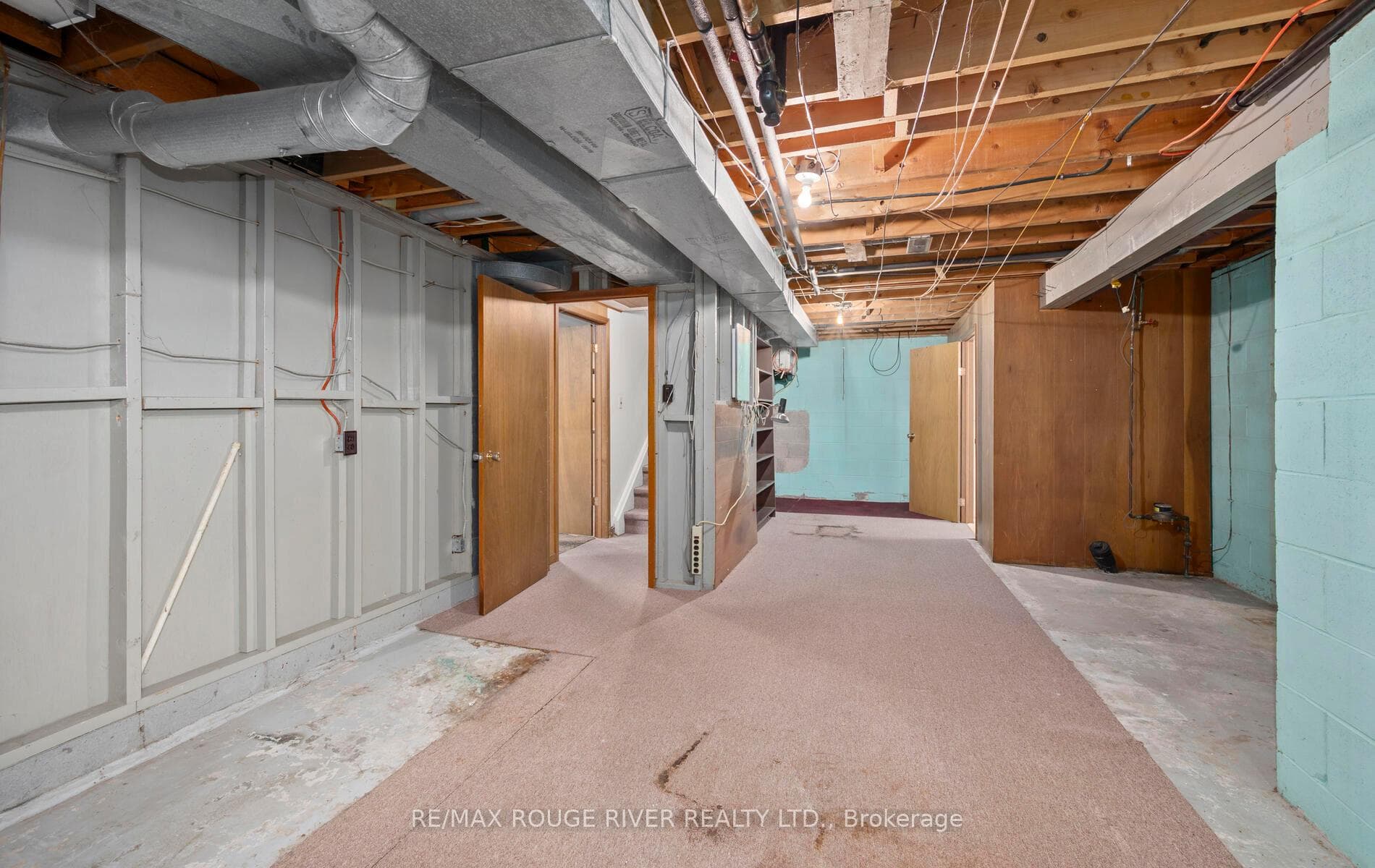 1180 Belvedere Avenue photo 25