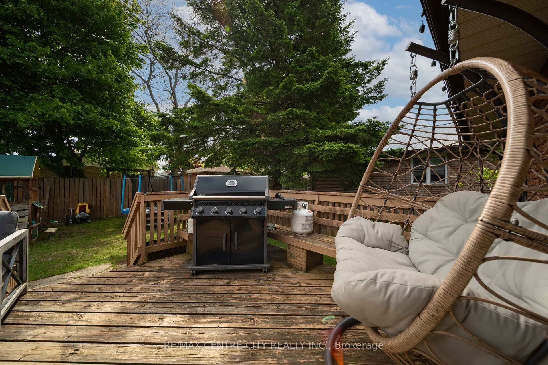 135 Caverly Road photo 39