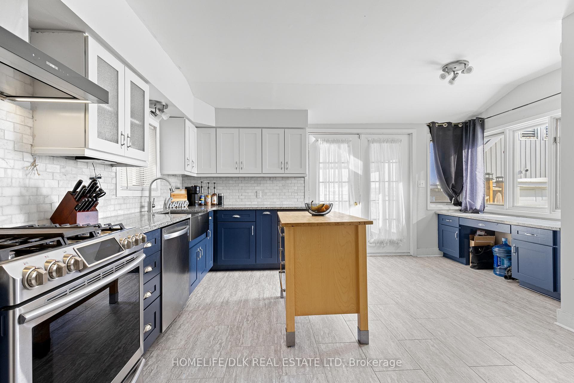 37 Ferguson Drive photo 16