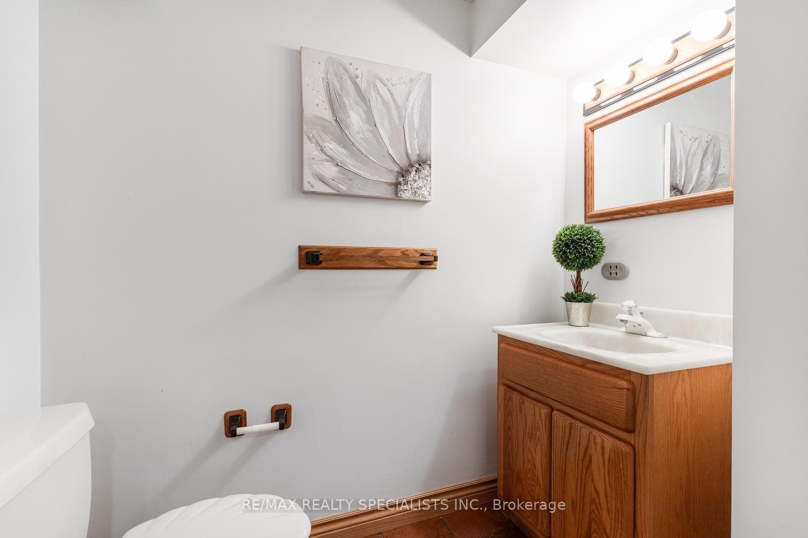 3251 Trelawny Circle photo 39