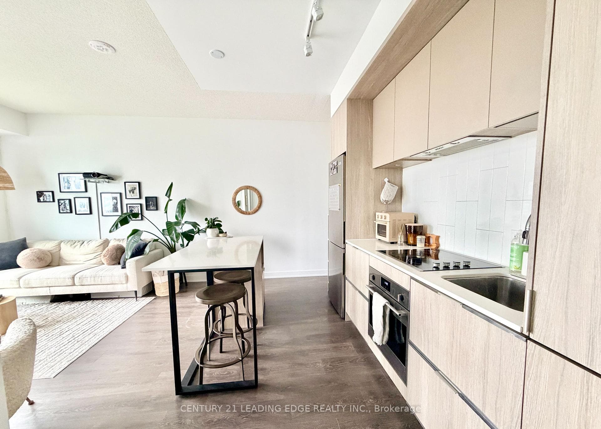 Kitchen/Living