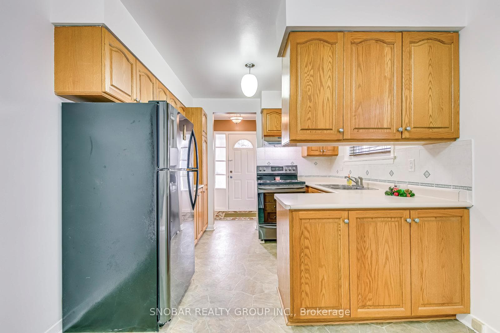 100 Shendale Drive photo 6