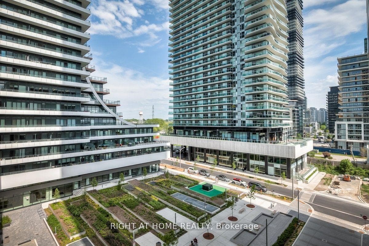 30 Shore Breeze Drive Unit 540 photo 15