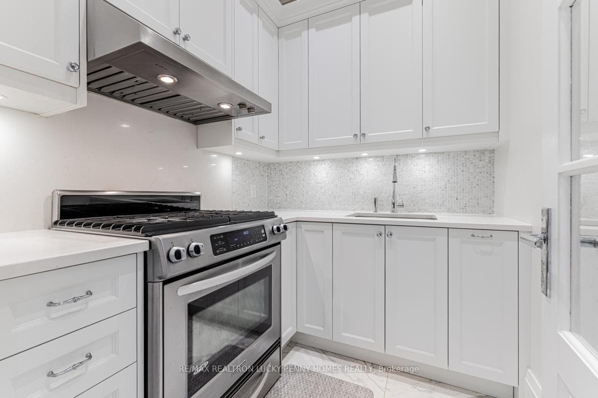 5 Abercorn Road photo 10