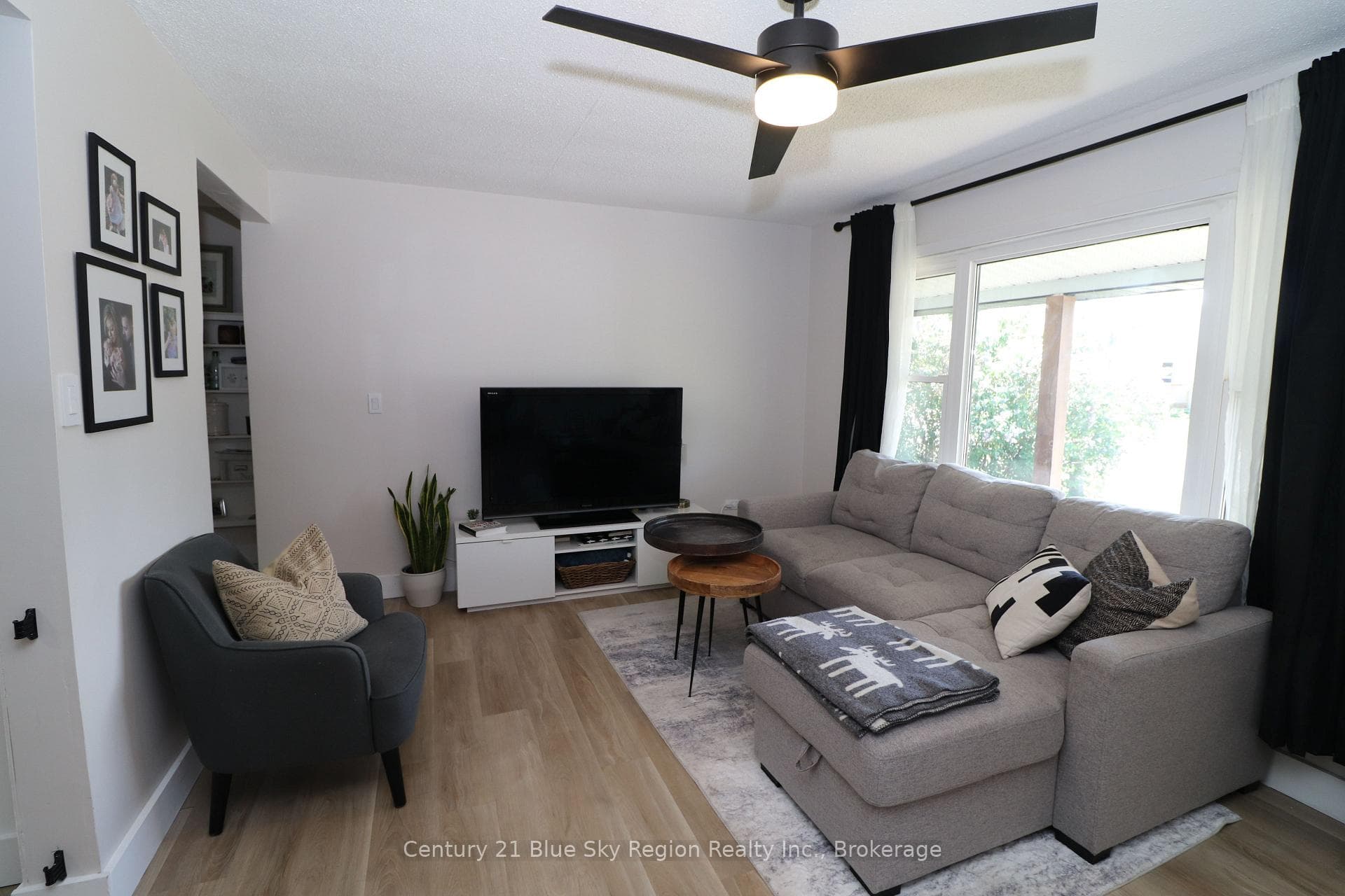 188 Lee Avenue photo 14