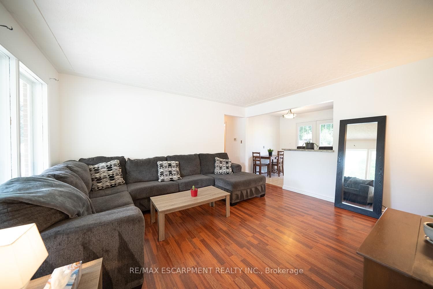 1714 Eastdowns Drive photo 5