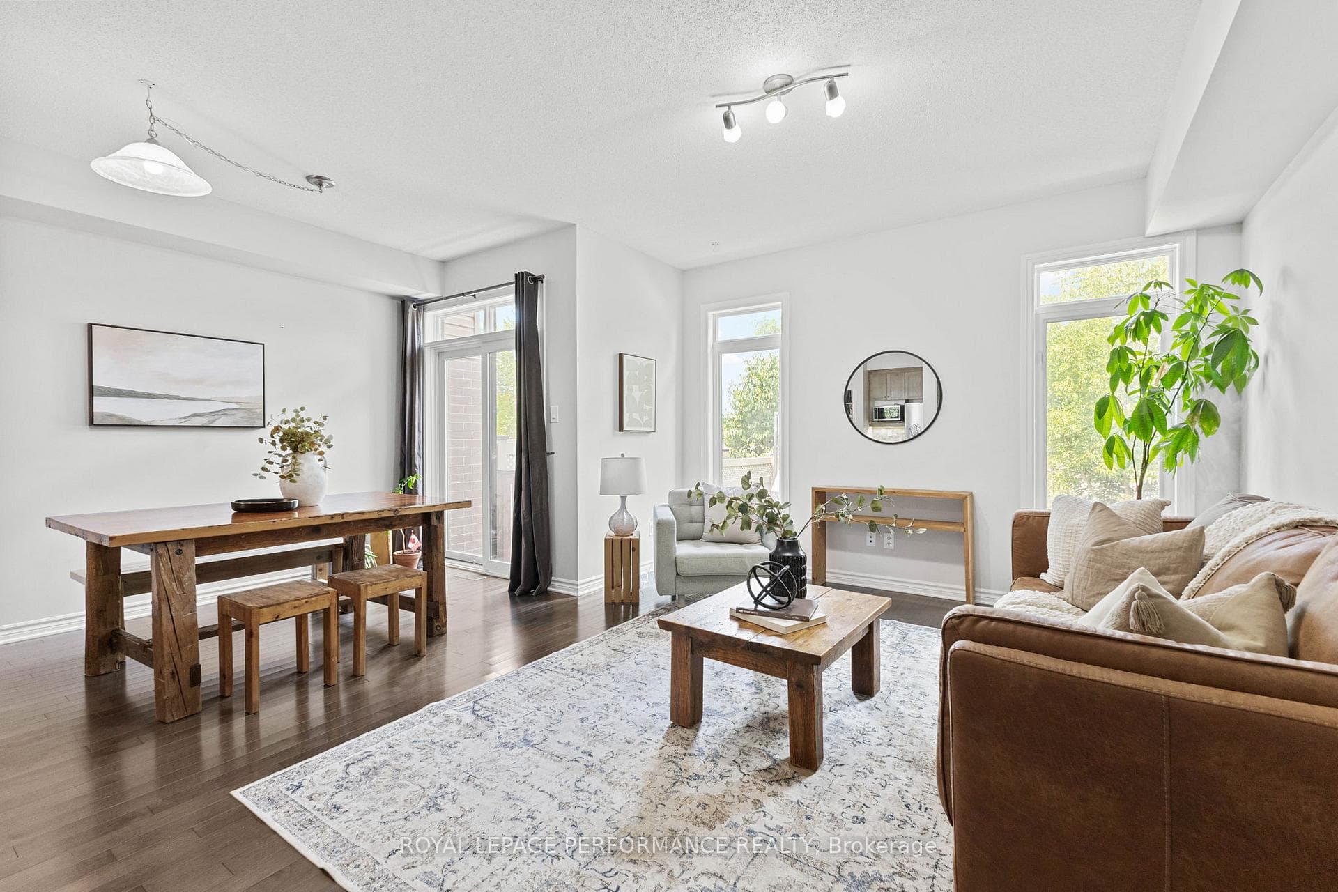 160 Mattingly Way photo 17