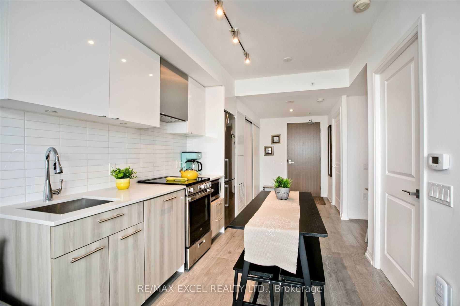 251 Jarvis Street Unit 2512 photo 12