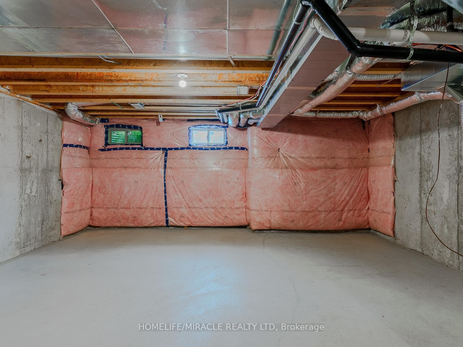 278 BEDROCK Drive photo 36