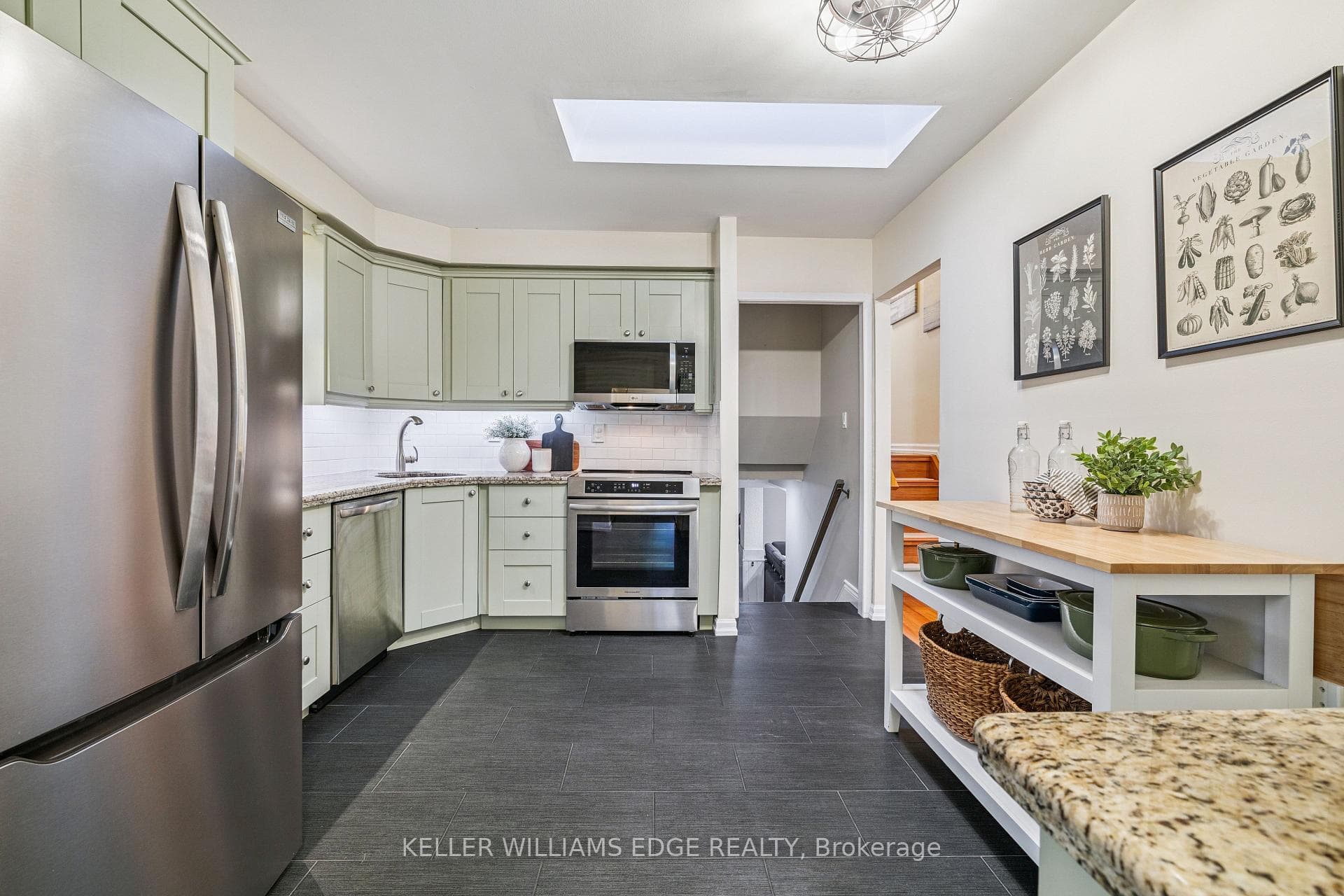 52 Belleau Street photo 12