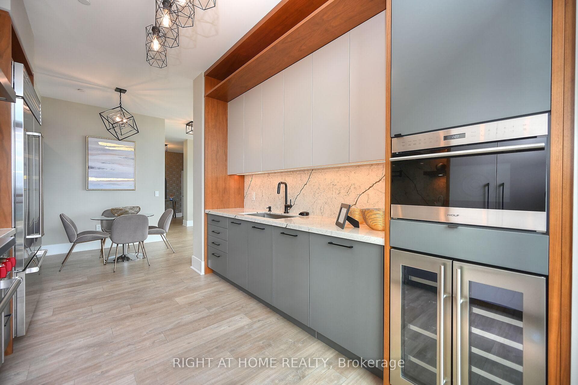 3975 GRAND PARK Drive Unit 4801 photo 17