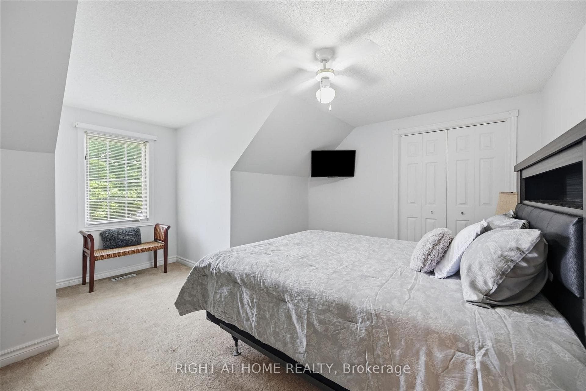 Bedroom 2 - Second Floor