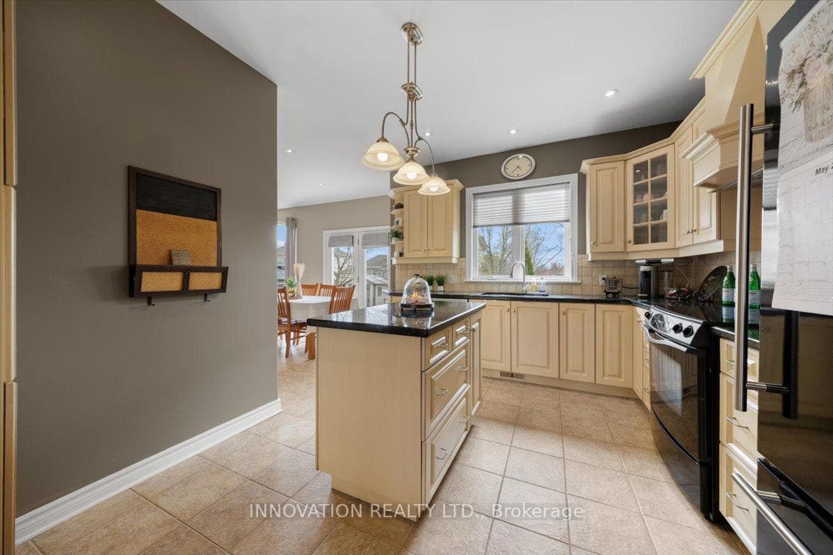 63 Cinnabar Way photo 8