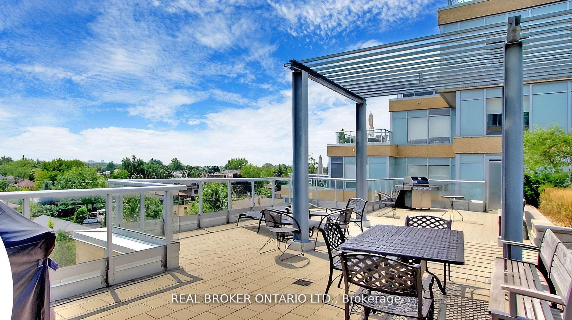701 Sheppard Avenue Unit 415 photo 31