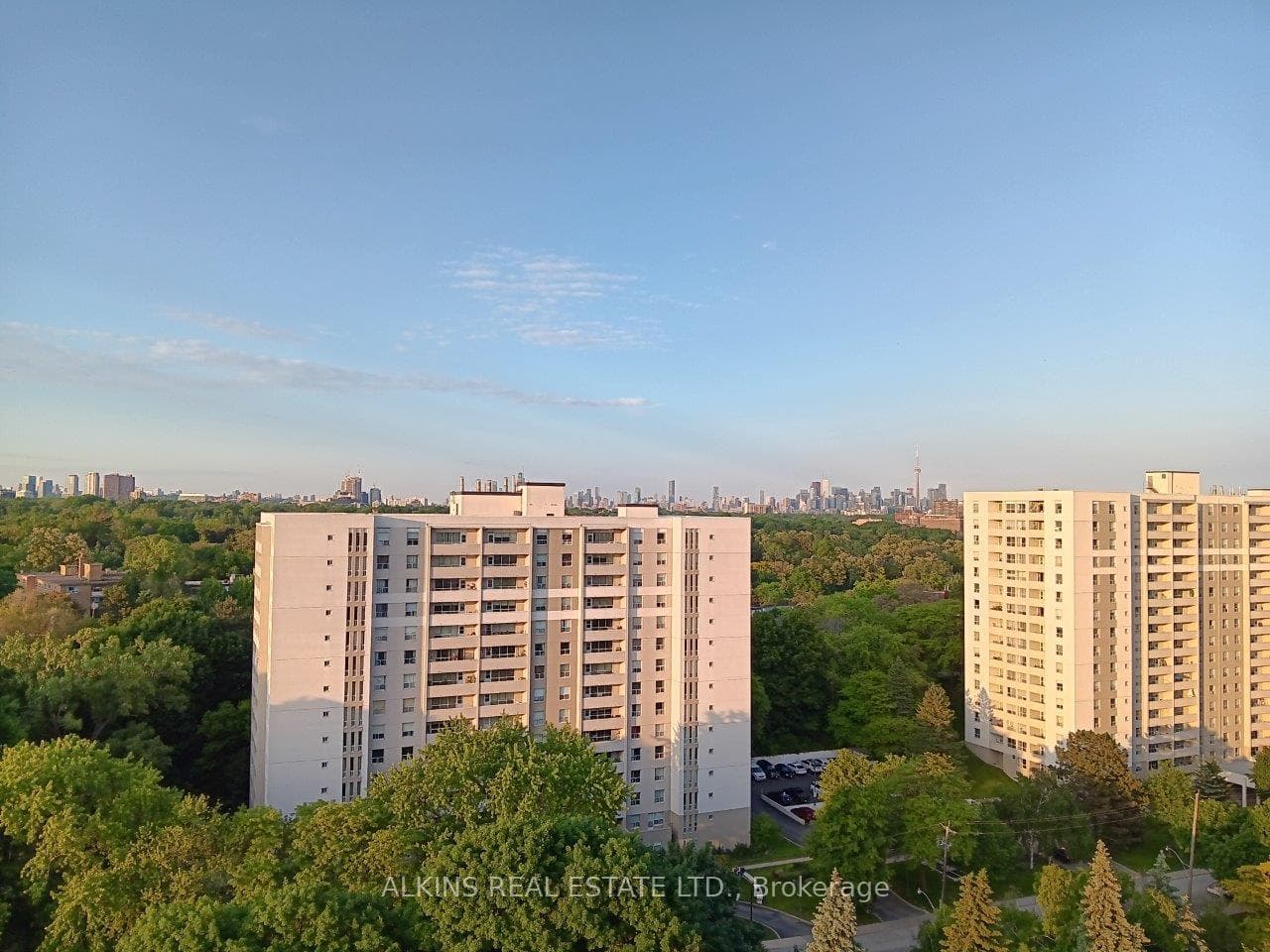 35 Ormskirk Avenue Unit 922 photo 23