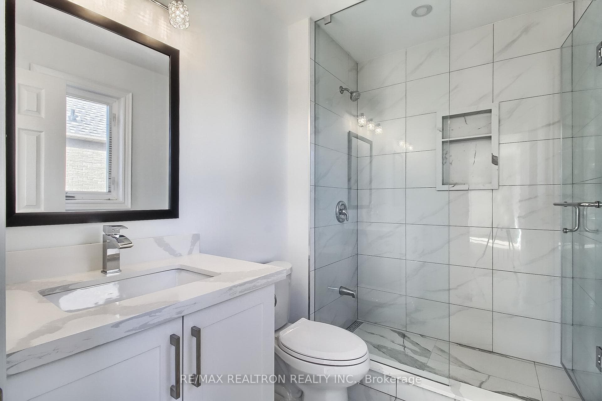 45 Frybrook Crescent photo 24