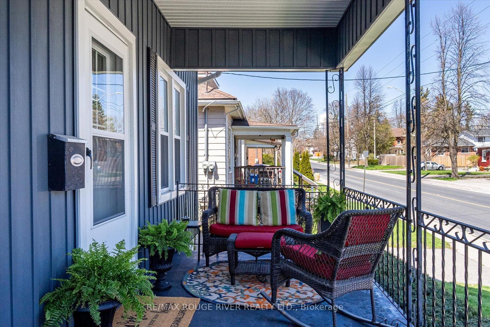 Covered Front Porch