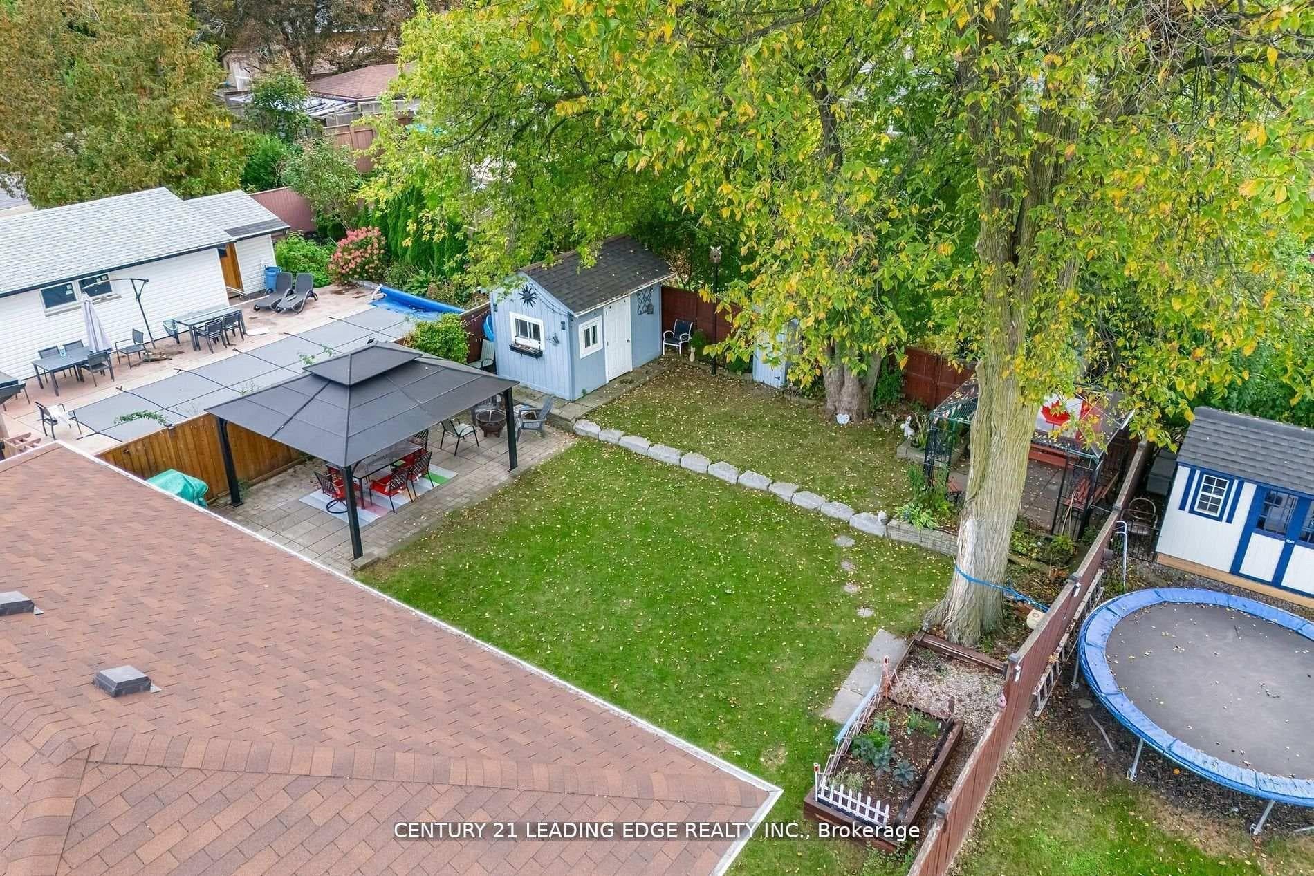 2574 Lundigan Drive photo 48