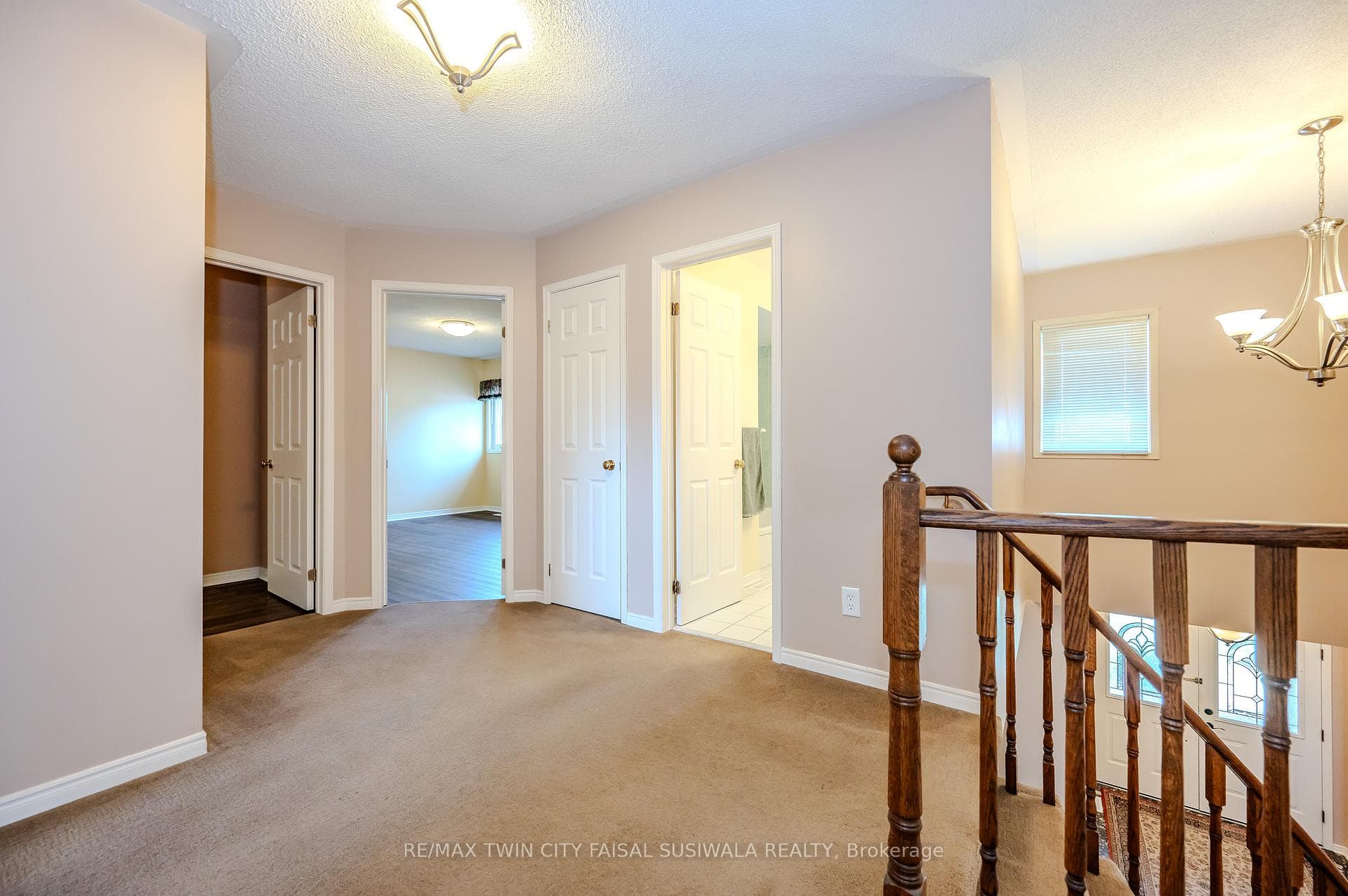 108 Hilborn Avenue photo 27