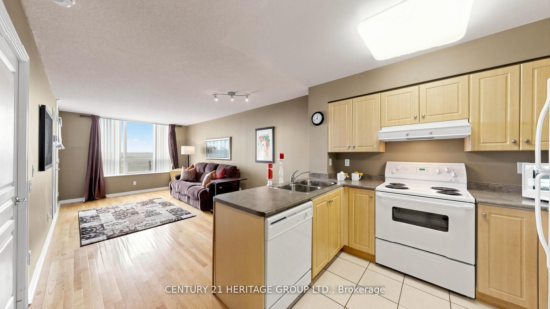 9 Northern Heights Drive Unit 707 photo 15