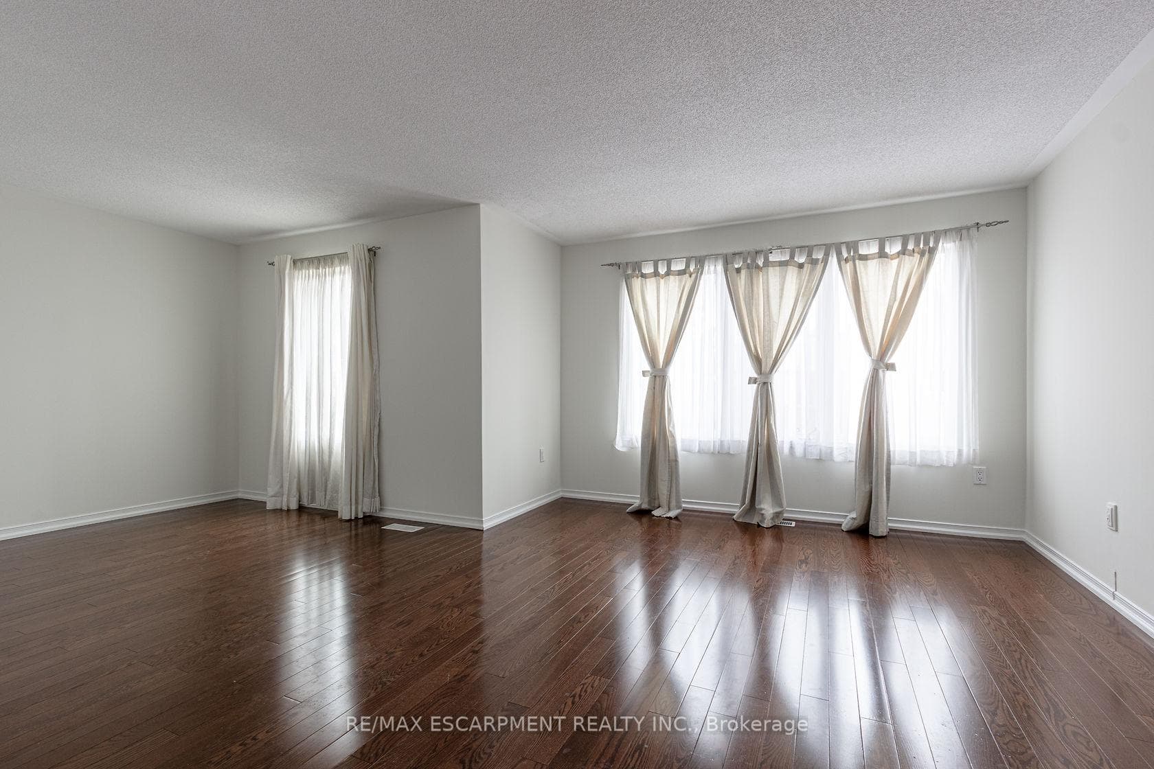 1151 Leewood Drive photo 13