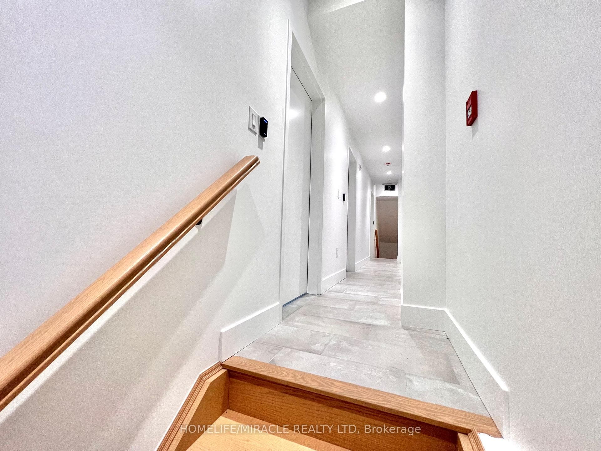 299 Ossington Avenue Unit Unit 1 photo 29