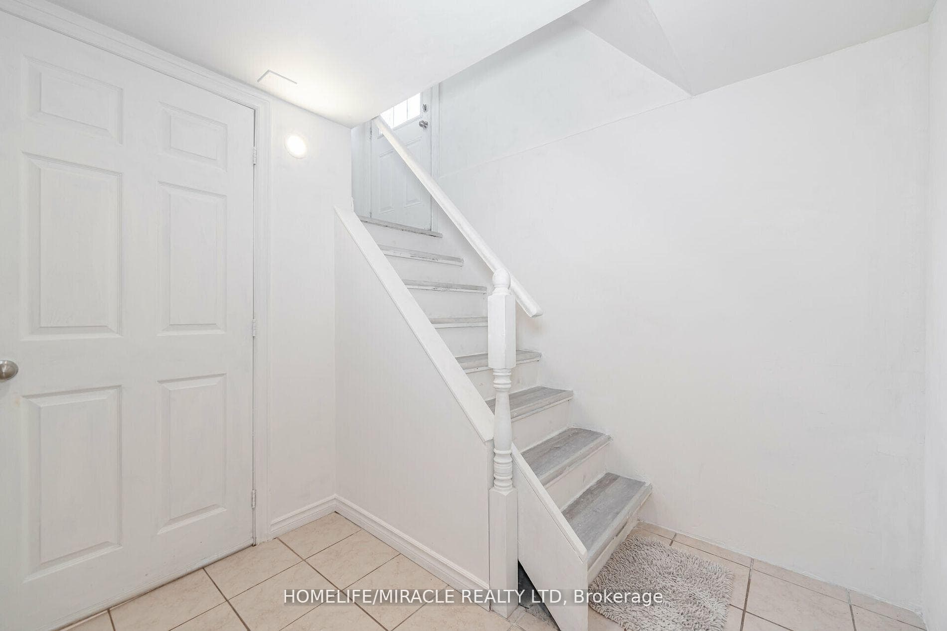 166 Fennell Avenue photo 21