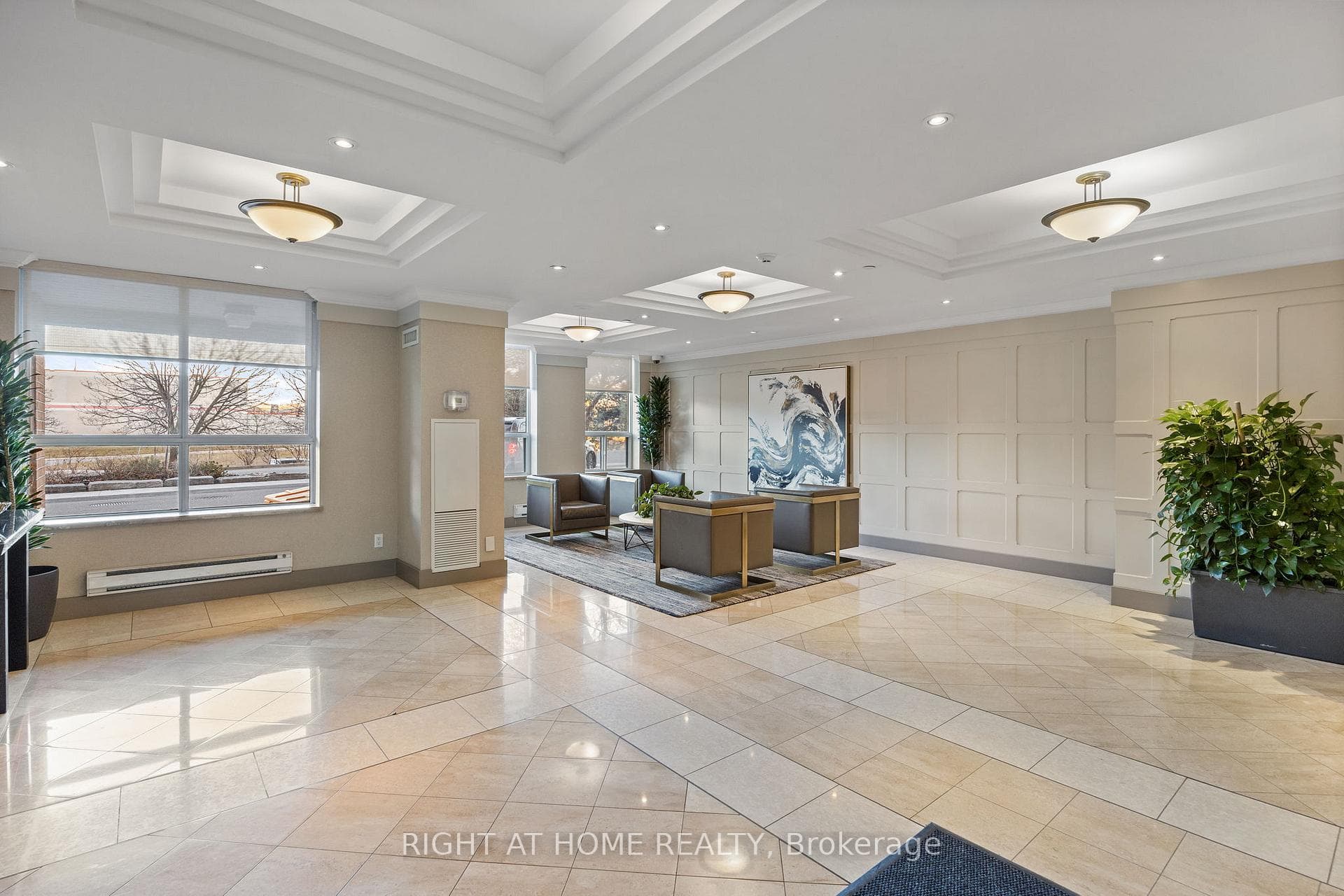 330 Mccowan Road Unit 212 photo 2