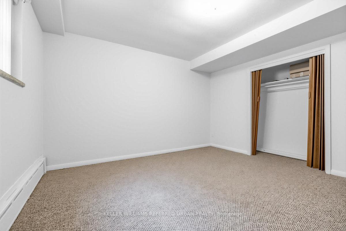 3867 Bathurst Street photo 22