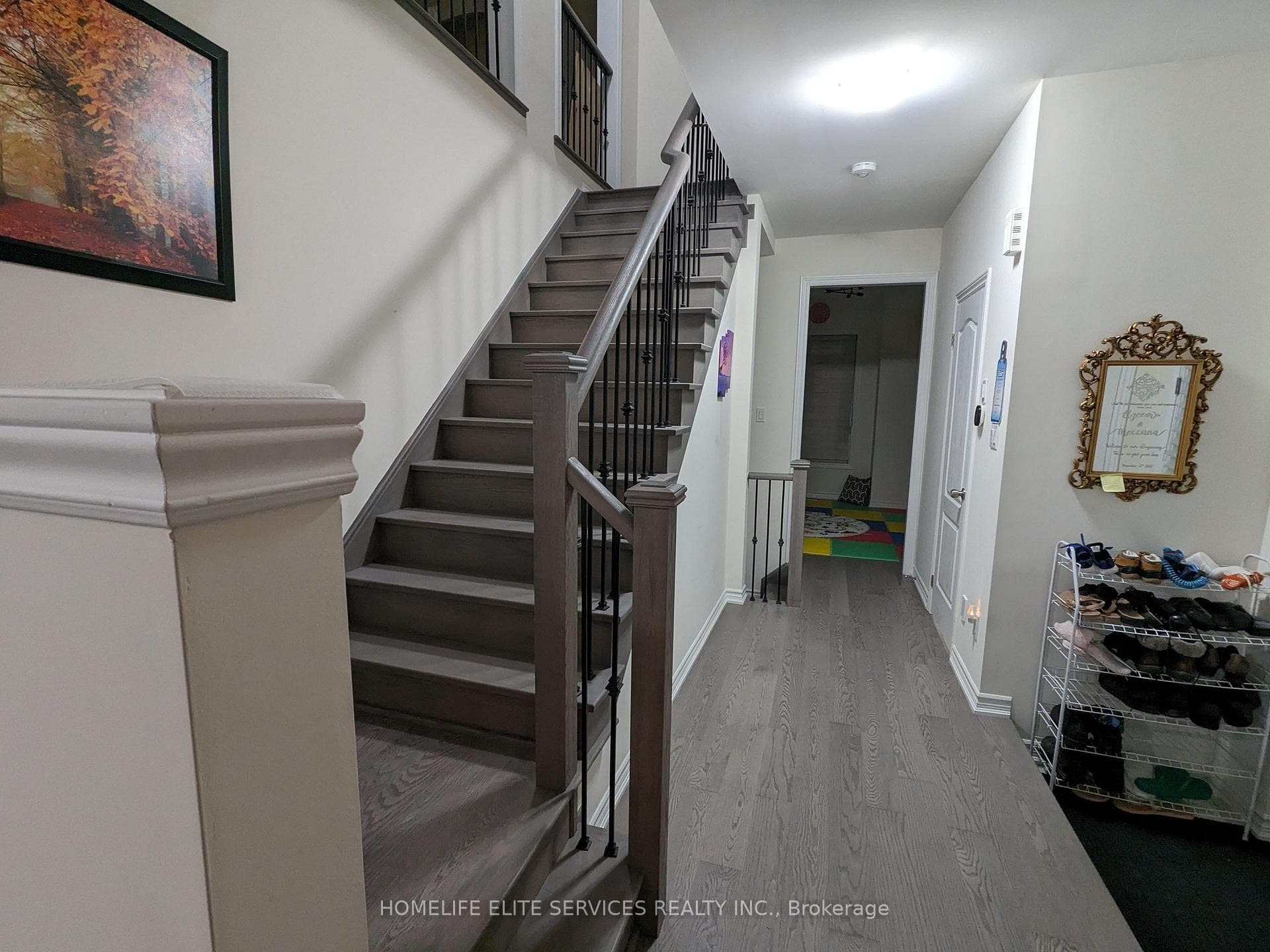 2 Hickling Lane photo 11