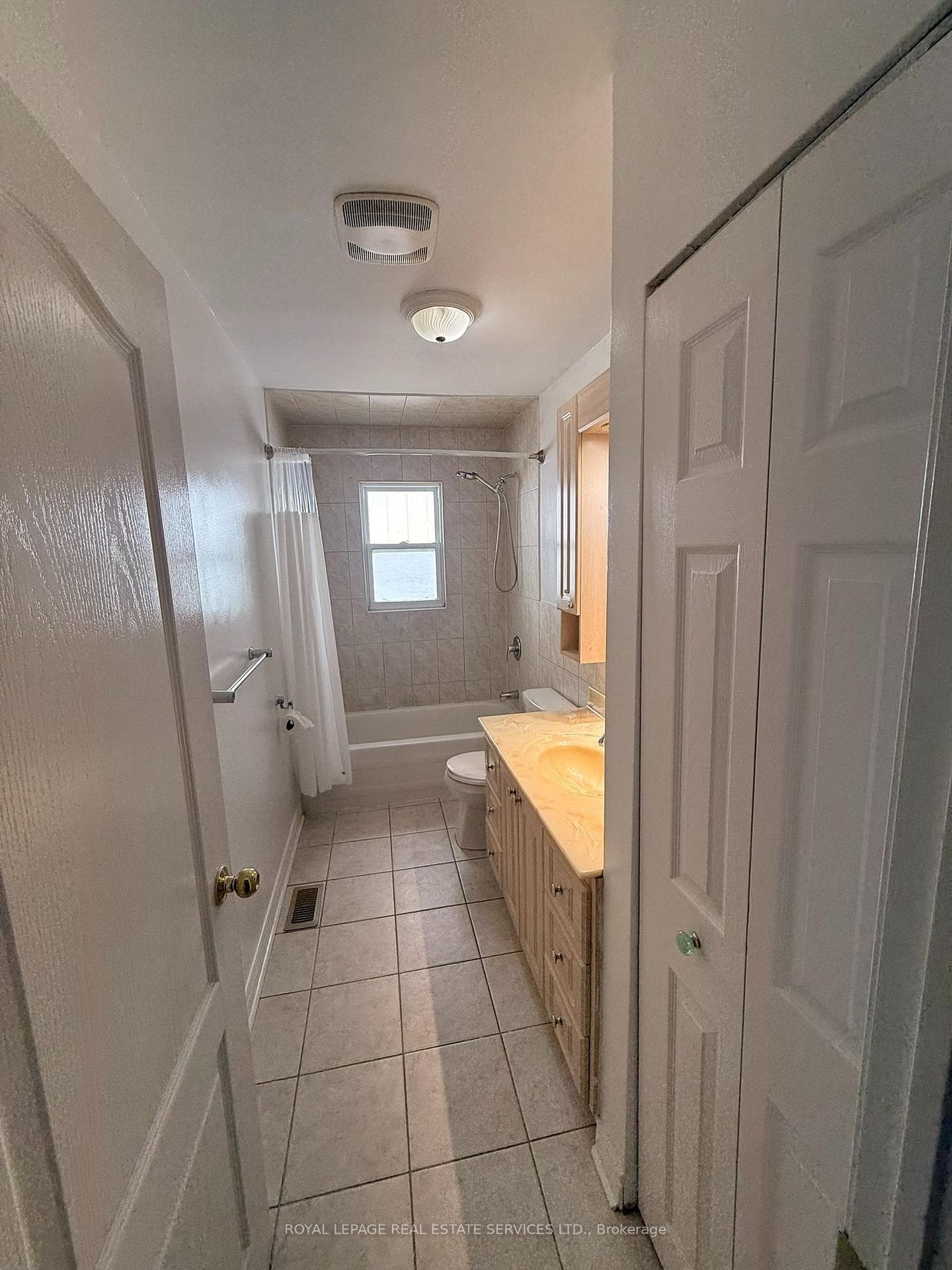 19 Academy Road Unit 1 photo 15
