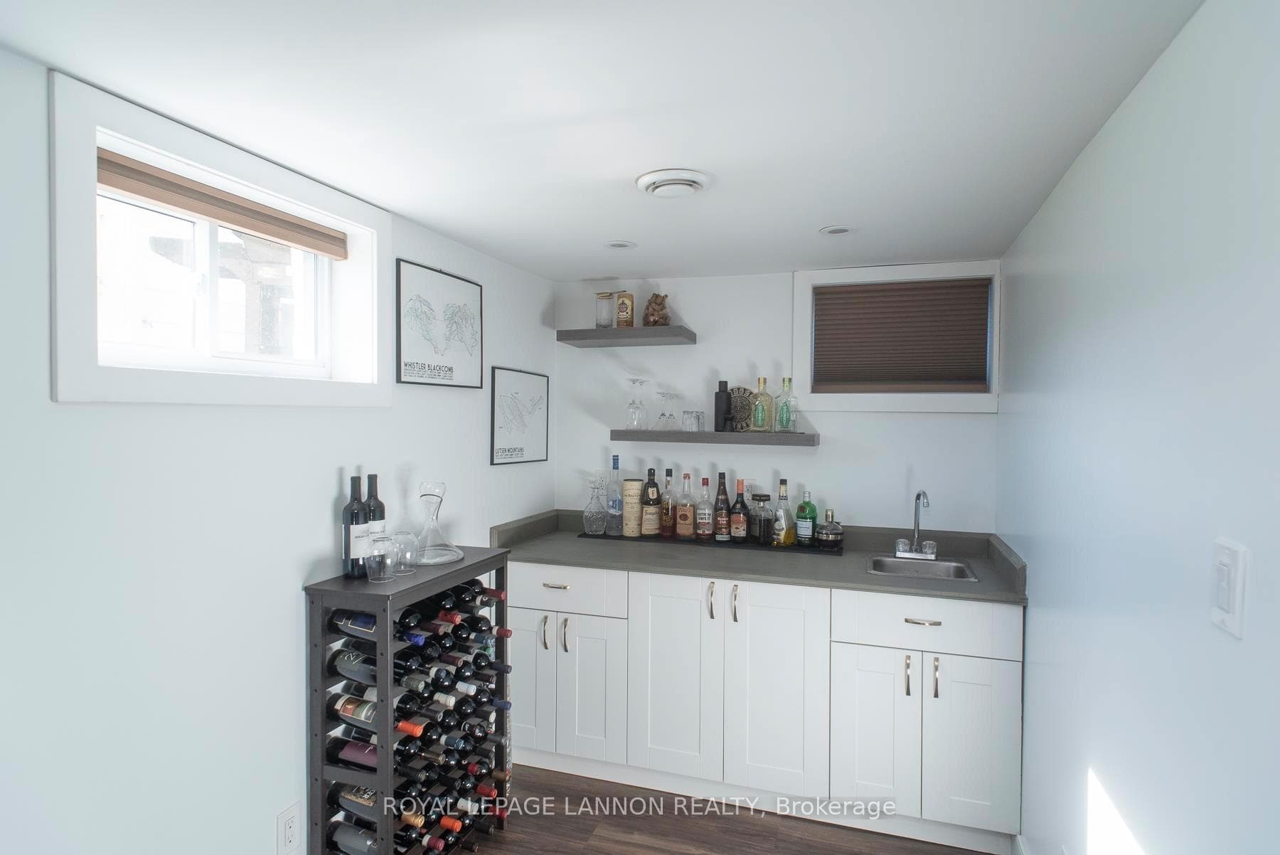 138 Walsh Street photo 28