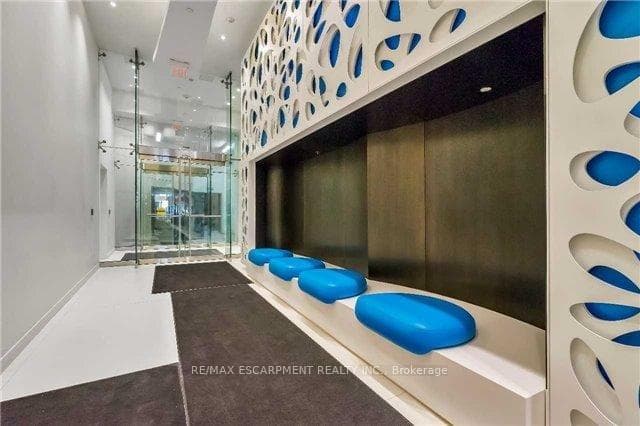 1 Bloor Street Unit 4106 photo 30