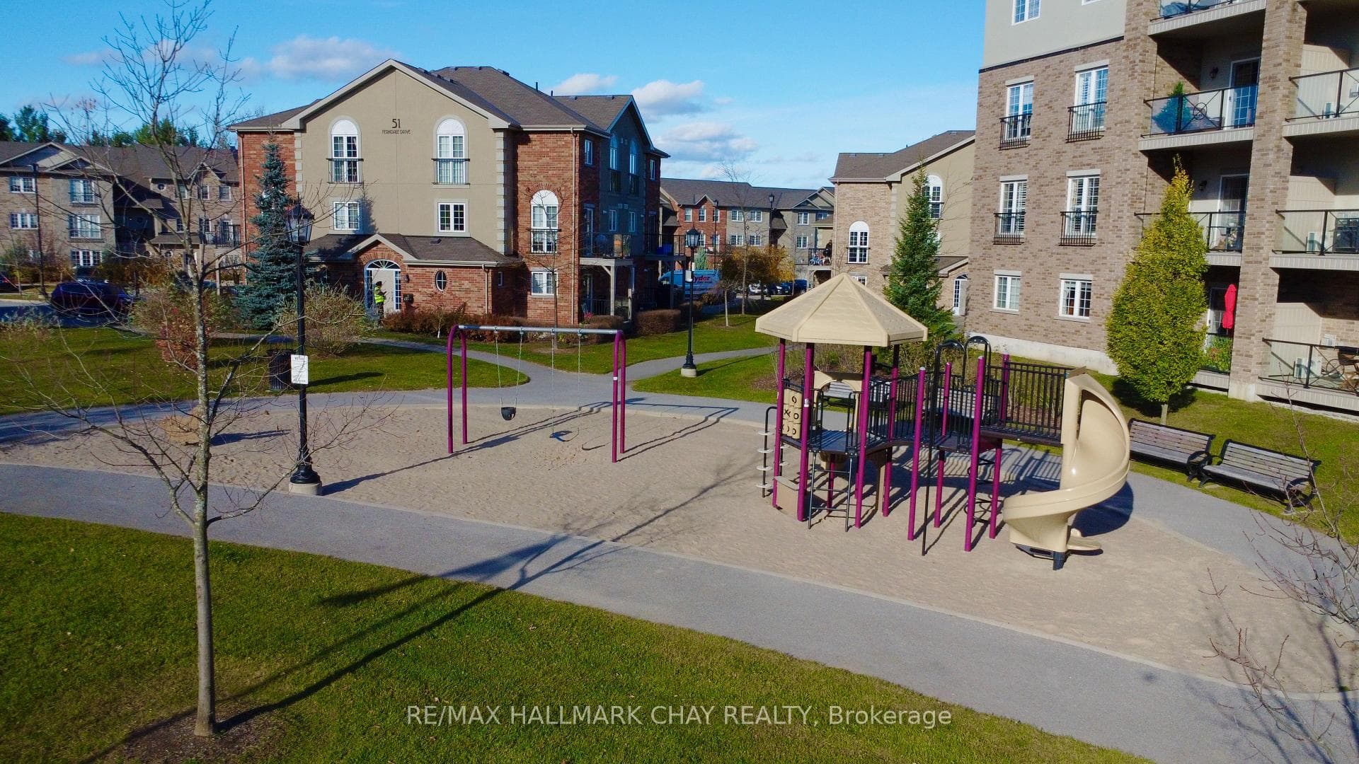 43 Ferndale Drive Unit 207 photo 28