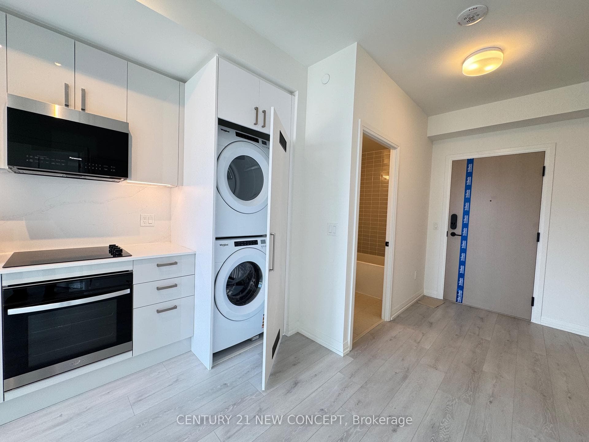 280 Dundas Street Unit 1807 photo 8