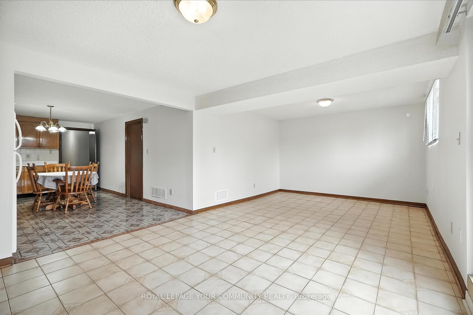 72 Fred Bland Crescent photo 25