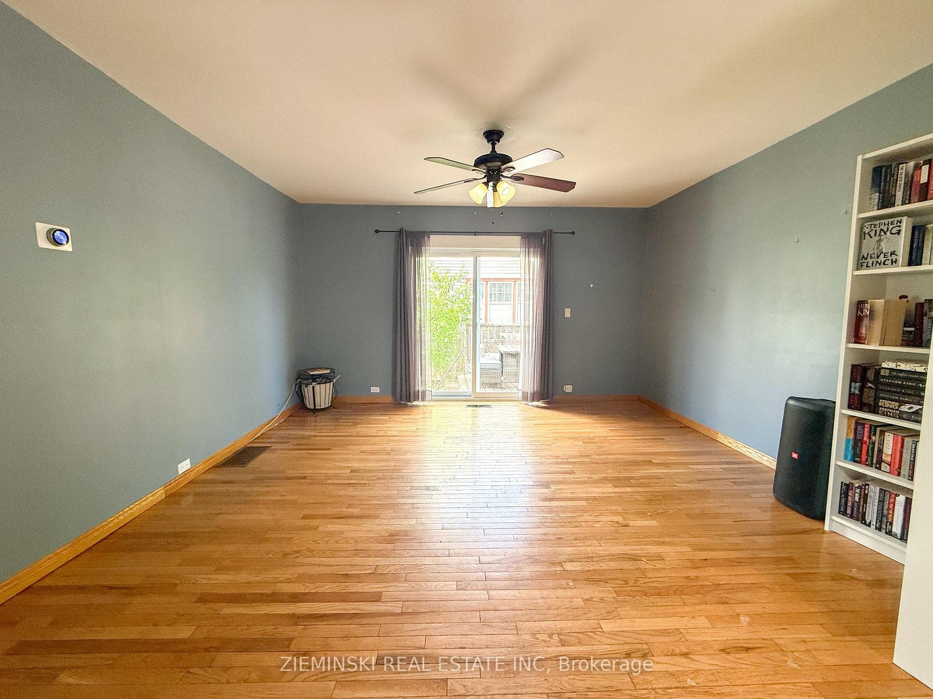 143 Essex Avenue photo 10